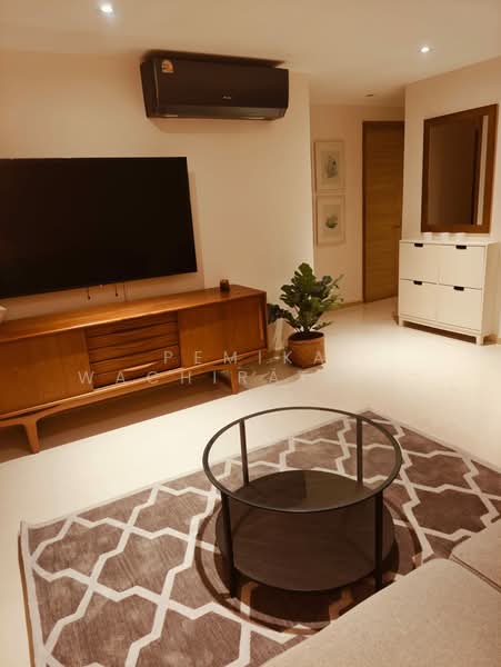 Socio Reference 61, Bangkok, Sukhumvit 61, Khlongtoei Nua, Watthana, Bangkok, 2 Bedrooms, 64 sqm, Condo For Sale, by Pemika Wachiratanakorn, 500279785 - DDproperty.com