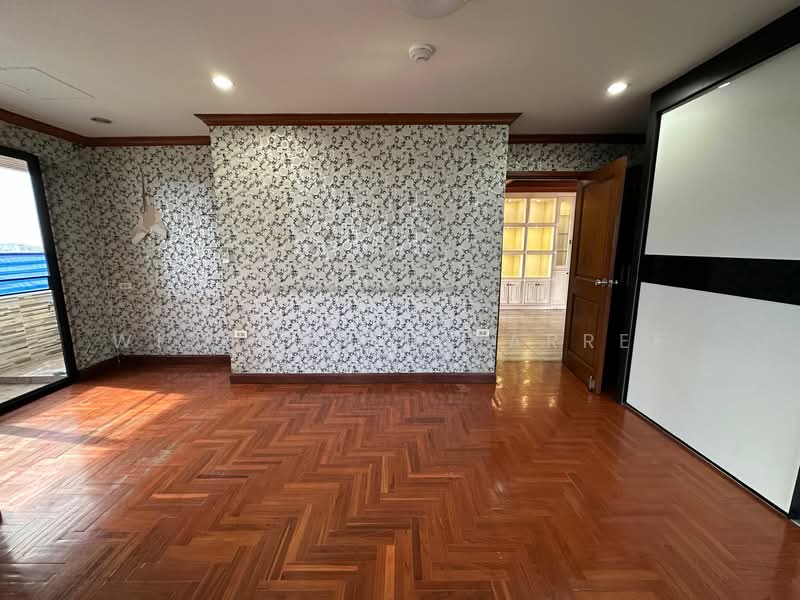 Siphaya River View Condominium, Bangkok, 108 Yotha Road, Talat Noi, Samphanthawong, Bangkok, 3 Bedrooms, 124 sqm, Condo For Sale, by Withada Jaiarree, 500279804 - DDproperty.com