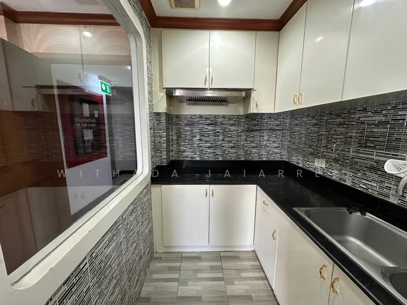 Siphaya River View Condominium : สี่พระยา ริเวอร์วิว คอนโดมิเนียม, กรุงเทพ, 108 ถนน โยธา, ตลาดน้อย, สัมพันธวงศ์, กรุงเทพ, 124 ตร.ม., คอนโด ขาย, โดย Withada Jaiarree, 500279804 - DDproperty.com