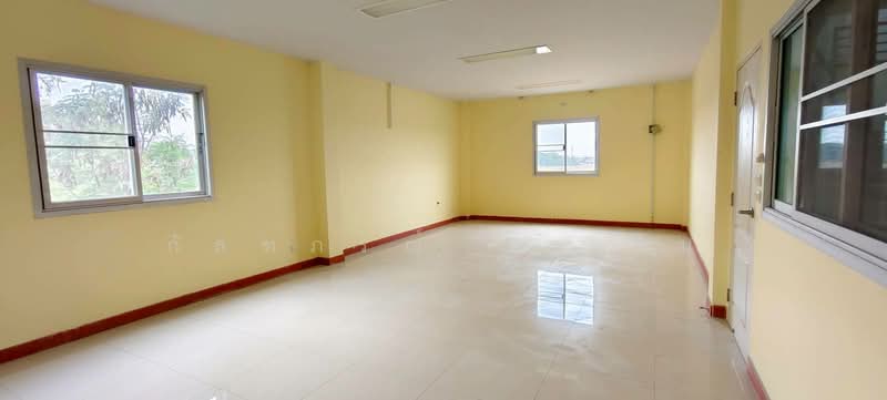 อาคารสำนักงาน 3 ชั้น ซอยนิมิตใหม่ 8, กรุงเทพ, นิมิตใหม่, มีนบุรี, มีนบุรี, กรุงเทพ, 580 ตร.ม., สำนักงาน ขาย, โดย กัลฑภรณ์ สุขเย็น, 500279810 - DDproperty.com