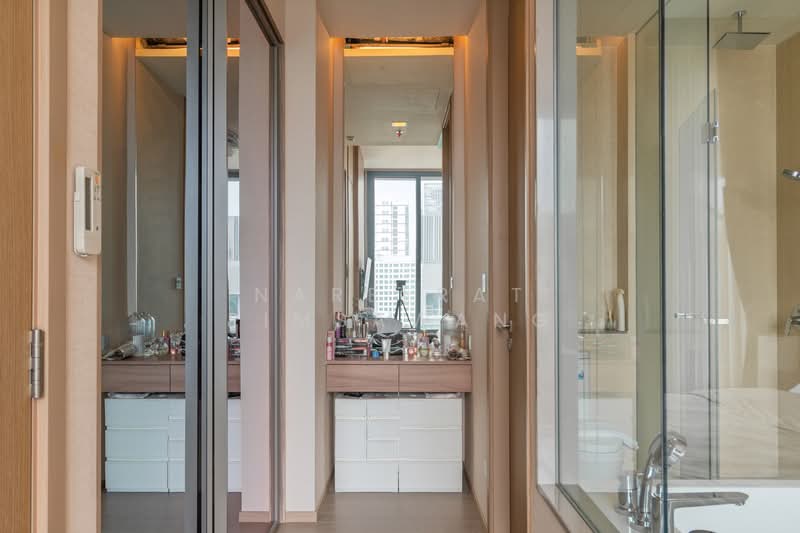 The Esse Asoke, Bangkok, 333 Soi Sukhumvit 21, Sukhumvit Road, Khlongtoei Nua, Watthana, Bangkok, 1 Bedroom, 47 sqm, Condo For Rent, by Nareerat Pimsawang, 500279829 - DDproperty.com