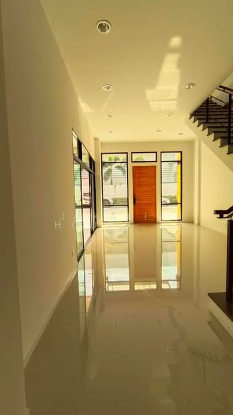 ให้เช่าโกดัง บางใหญ่ นนทบุรี 350 ตรม พร้อมออฟฟิศ 3 ชั้น, Nonthaburi, Bang Muang, Bang Yai, Nonthaburi, , 350 sqm, Warehouse/Factory For Rent, by Jakarin Houpramong, 500279859 - DDproperty.com