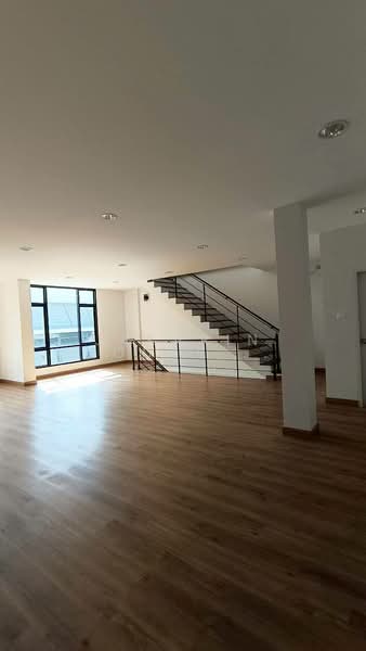 ให้เช่าโกดัง บางใหญ่ นนทบุรี 350 ตรม พร้อมออฟฟิศ 3 ชั้น, นนทบุรี, บางม่วง, บางใหญ่, นนทบุรี, 350 ตร.ม., โกดัง-โรงงาน ให้เช่า, โดย Jakarin Houpramong, 500279859 - DDproperty.com