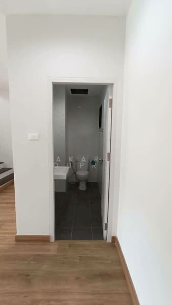 ให้เช่าโกดัง บางใหญ่ นนทบุรี 350 ตรม พร้อมออฟฟิศ 3 ชั้น, Nonthaburi, Bang Muang, Bang Yai, Nonthaburi, , 350 sqm, Warehouse/Factory For Rent, by Jakarin Houpramong, 500279859 - DDproperty.com