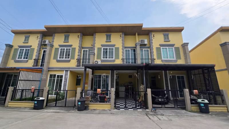 Golden Town Tiwanon-Chaengwattana, Pathum Thani, Khlong Prapa Canal Road, Ban Mai, Muang Pathum Thani, Pathum Thani, 3 Bedrooms, 110 sqm, Townhouse For Sale, by คุณ ศันสนีย์ ( เก๋ ), 500279909 - DDproperty.com