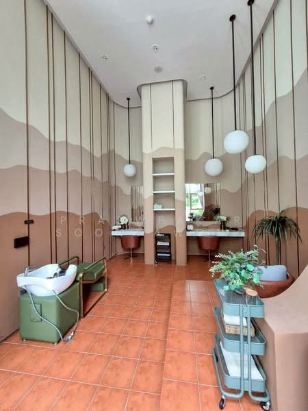 Atmoz Tropicana Bangna, Bangkok, 22 Bang Na-Trat Frontage Rd, Bang Na, Bang Na, Bangkok, 1 Bedroom, 24 sqm, Condo For Rent, by Praewpakar Soontawong, 500279994 - DDproperty.com