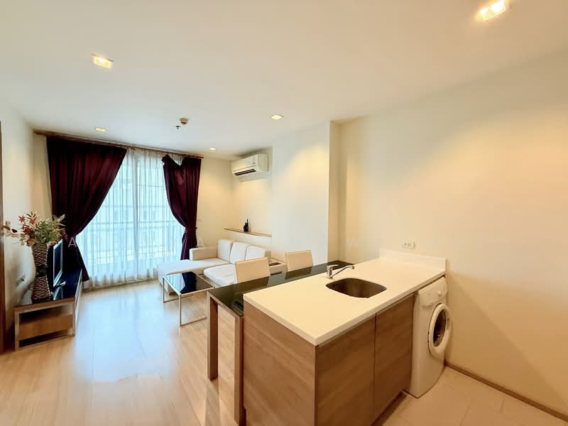 Rhythm Ratchada-Huaikwang, Bangkok, 218 Ratchadaphisek Road, Huai Khwang, Bangkok, 1 Bedroom, 46 sqm, Condo For Rent, by Areeya Kingwichit, 500280044 - DDproperty.com