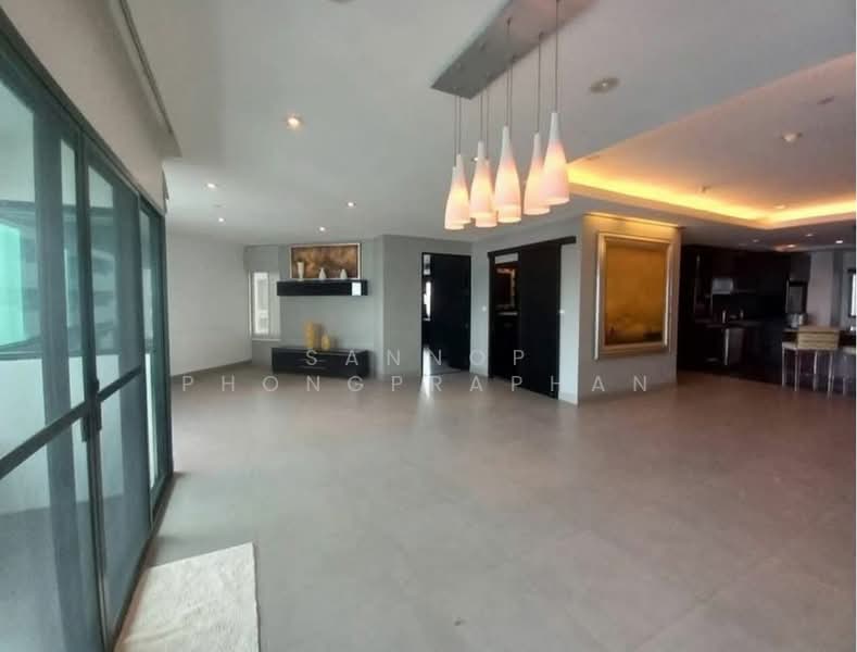 Sathorn Gardens : สาธร การ์เด้นส์, กรุงเทพ, 39 ถนนสาธรใต้, ทุ่งมหาเมฆ, สาทร, กรุงเทพ, 230 ตร.ม., คอนโด ขาย, โดย Sannop Phongpraphan, 500280162 - DDproperty.com