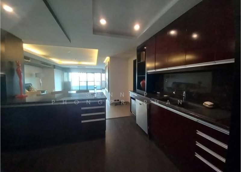 Sathorn Gardens : สาธร การ์เด้นส์, กรุงเทพ, 39 ถนนสาธรใต้, ทุ่งมหาเมฆ, สาทร, กรุงเทพ, 230 ตร.ม., คอนโด ขาย, โดย Sannop Phongpraphan, 500280162 - DDproperty.com