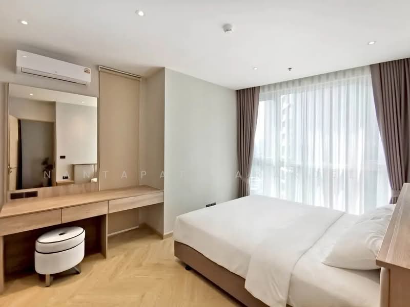 Sky Walk Residences, Bangkok, 1599 Sukhumvit Road, Phra Kanong Nua, Watthana, Bangkok, 2 Bedrooms, 60 sqm, Condo For Rent, by Nantapat Warakdee, 500280177 - DDproperty.com