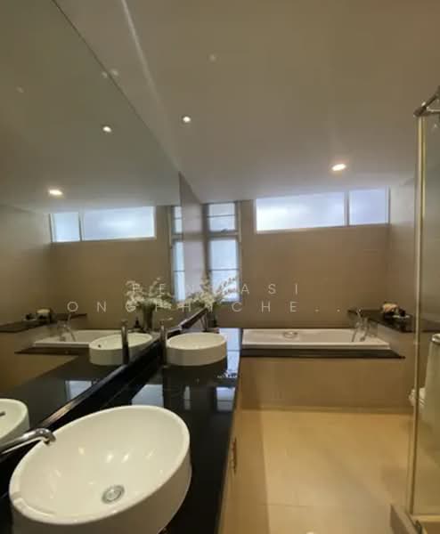 The Knight Sukhumvit 31, Bangkok, Khlongtoei Nua, Watthana, Bangkok, 2 Bedrooms, 150 sqm, Apartment For Rent, by Pensasi Ongphichetmetha, 500280178 - DDproperty.com