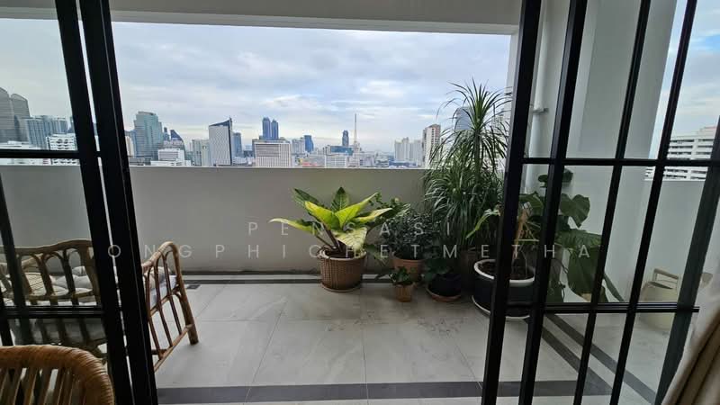 D.S. Tower 2 Sukhumvit 39, Bangkok, Soi Sukhumvit 39, Khlong Tan Nua, Watthana, Bangkok, 3 Bedrooms, 140 sqm, Condo For Rent, by Pensasi Ongphichetmetha, 500280224 - DDproperty.com