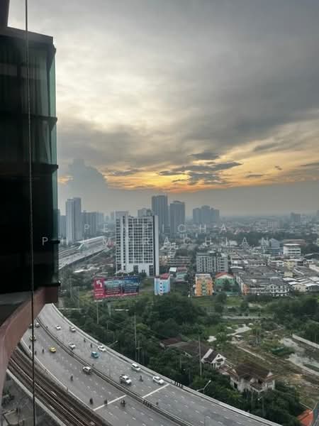 Altitude Unicorn Sathorn-Tha Phra, Bangkok, Ratchaphruek Road, Talat Plu, Thon Buri, Bangkok, 2 Bedrooms, 39 sqm, Condo For Rent, by Penpicha Phumprachian, 500280238 - DDproperty.com
