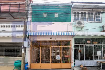 ขาย - ขายทาวน์เฮ้าส์ หมู่บ้าน ถาวรนิเวศน์ 2 บางนาใต้ กรุงเทพ, กรุงเทพ