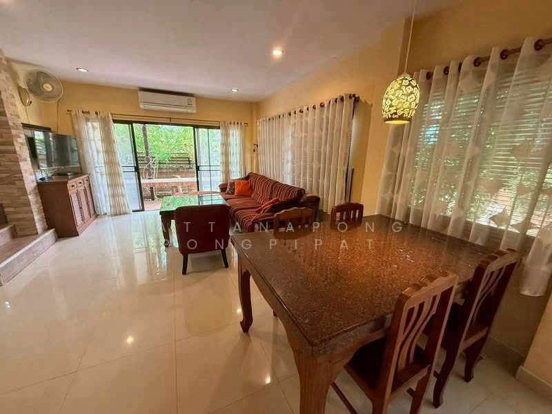 Baan Dusit Pattaya Park : บ้านดุสิต พัทยา พาร์ค, ชลบุรี, ถนนเมืองพัทยา, ห้วยใหญ่, บางละมุง, ชลบุรี, 166 ตร.ม., วิลล่า ขาย, โดย Pattanapong Pongpipat, 500280255 - DDproperty.com