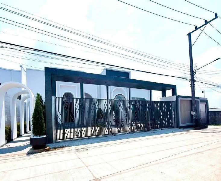 undefined, Chon Buri (Pattaya), Nong Pru, Bang Lamung (Pattaya), Chon Buri (Pattaya), 6 Bedrooms, 469 sqm, Villa For Sale, by Pattanapong Pongpipat, 500280265 - DDproperty.com