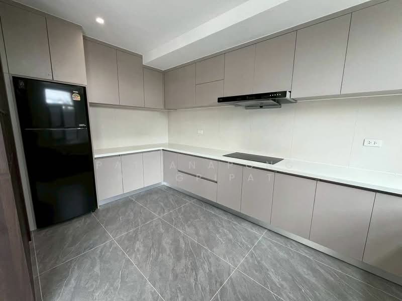 undefined, Chon Buri (Pattaya), Nong Pru, Bang Lamung (Pattaya), Chon Buri (Pattaya), 4 Bedrooms, 319 sqm, Single Detached House For Sale, by Pattanapong Pongpipat, 500280285 - DDproperty.com