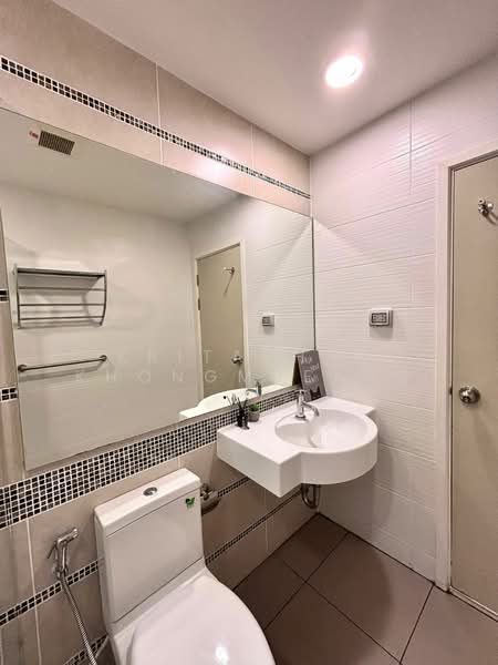 Centric Sathorn-St Louis, Bangkok, Sathorn Nua Road, Yan Nawa, Sathon, Bangkok, 1 Bedroom, 41 sqm, Condo For Rent, by Kritaphak Khongmueang, 500280355 - DDproperty.com
