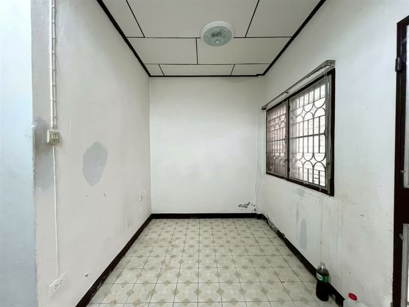 หมู่บ้านฐิติพร 2 รามคำแหง120, กรุงเทพ, ถนนรามคำแหง, สะพานสูง, กรุงเทพ, 80 ตร.ม., ทาวน์เฮ้าส์ ขาย, โดย คุณ สุดาวรรณ พลอยแดง (แอน), 500280415 - DDproperty.com
