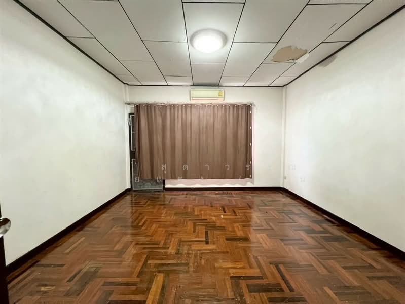 หมู่บ้านฐิติพร 2 รามคำแหง120, กรุงเทพ, ถนนรามคำแหง, สะพานสูง, กรุงเทพ, 80 ตร.ม., ทาวน์เฮ้าส์ ขาย, โดย คุณ สุดาวรรณ พลอยแดง (แอน), 500280415 - DDproperty.com