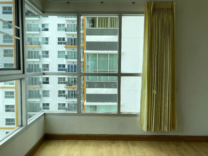 The Parkland Taksin-Thapra, Bangkok, 555 Somdet Phra Chao Tak Sin, Bukkalo, Thon Buri, Bangkok, 2 Bedrooms, 74 sqm, Condo For Sale, by Penpicha Phumprachian, 500280448 - DDproperty.com