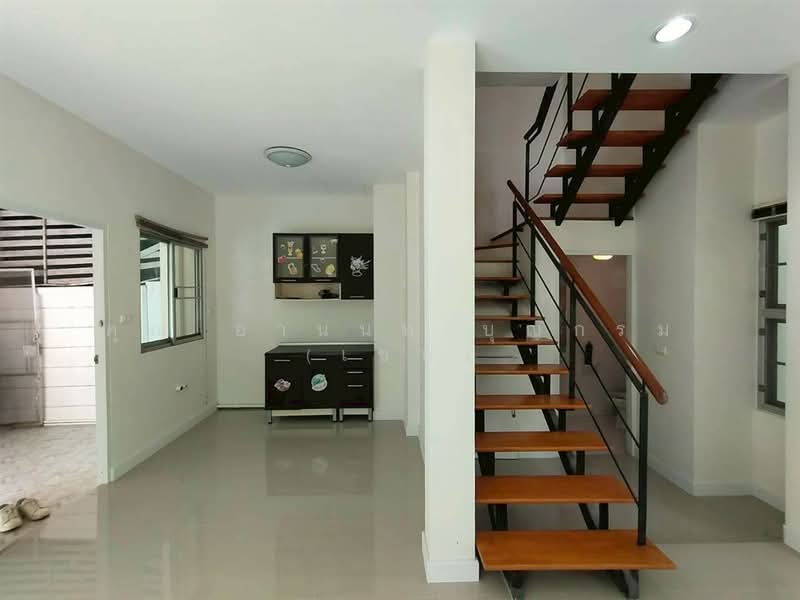 วิสต้า อเวนิว วัชรพล (Vista Avenue Watcharaphol), Bangkok, ถนนวัชรพล, Khlong Tanon, Sai Mai, Bangkok, 3 Bedrooms, 130 sqm, Townhouse For Sale, by คุณ อานนท์ บุญกรม (เซฟ), 500280503 - DDproperty.com