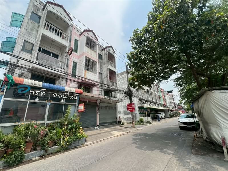 For Sale - อาคารพาณิชย์ 3.5 ชั้น 17 ตร.ว. อาคารพาณิชย์ ซอยรังสิต-นครนายก ซอย13 ถนนรังสิต-นครนายก, Pathum Thani