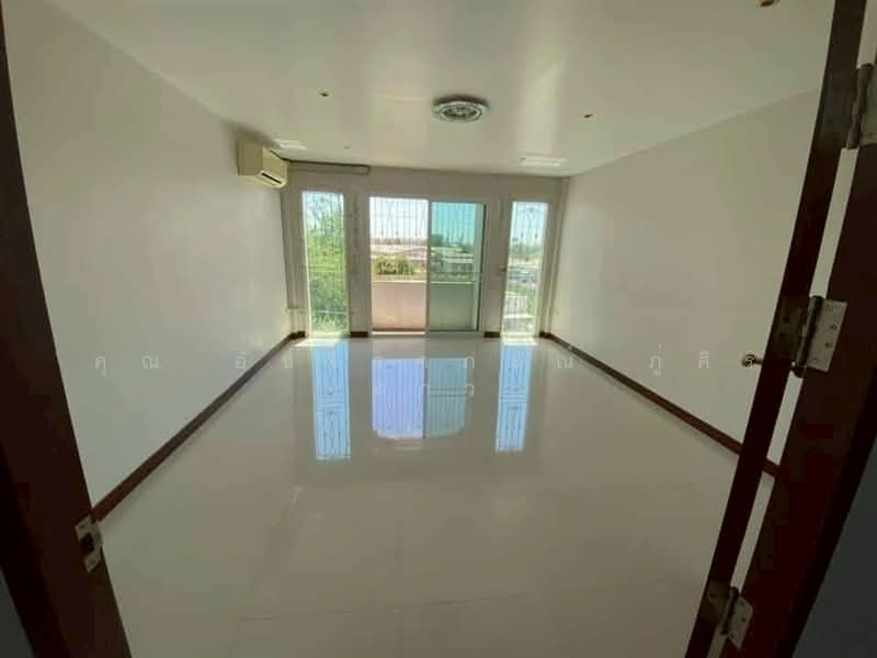 For Sale - อาคารพาณิชย์ 3.5 ชั้น 17 ตร.ว. อาคารพาณิชย์ ซอยรังสิต-นครนายก ซอย13 ถนนรังสิต-นครนายก, Pathum Thani