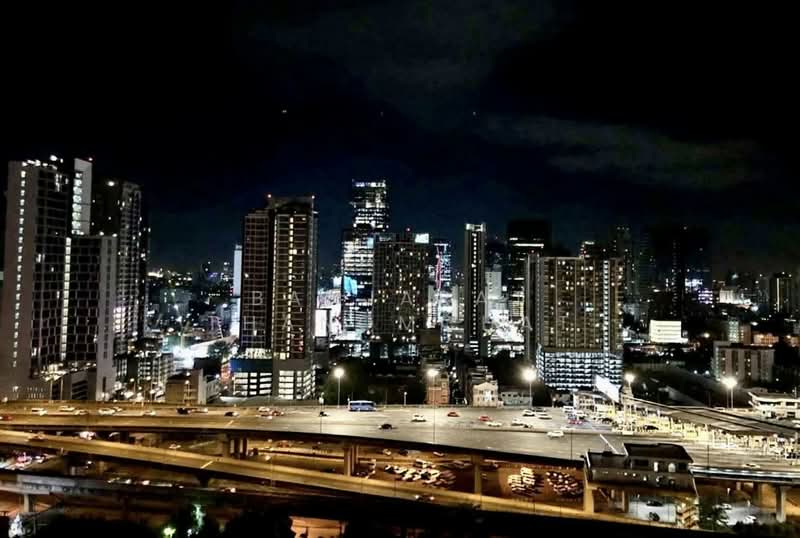 Life Asoke, Bangkok, Asoke-Dindang Road, Bang Kapi, Huai Khwang, Bangkok, Studio, 25 sqm, Condo For Rent, by Banjarat Thanomchat, 500280521 - DDproperty.com