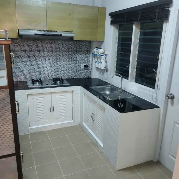 Lake Valley, Chon Buri (Pattaya), 22 Moo 4 Nong Khwae Road, Bueng, Si Racha, Chon Buri (Pattaya), 3 Bedrooms, 204 sqm, Single Detached House For Rent, by Jirapat Chuangsawadsak, 500280536 - DDproperty.com