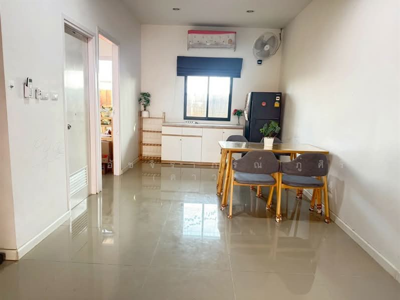 Puri Wongwaen-Lamlukka, Pathum Thani, Suan Kaset Road, Lat Sawai, Lam Luk Ka, Pathum Thani, 3 Bedrooms, 120 sqm, Townhouse For Sale, by คุณ อัชจิราภรณ์ ภู่ศิริ (ดาว), 500280541 - DDproperty.com