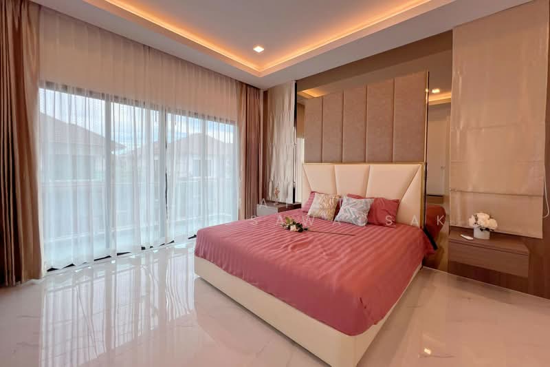 undefined, Chon Buri (Pattaya), Huai Yai, Bang Lamung (Pattaya), Chon Buri (Pattaya), 4 Bedrooms, 325 sqm, Villa For Rent, by Jirapat Chuangsawadsak, 500280557 - DDproperty.com