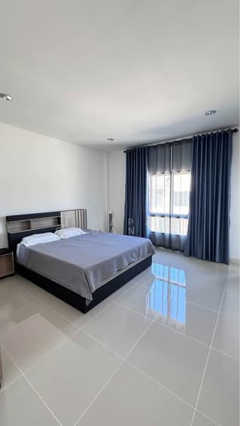 undefined, Chon Buri (Pattaya), Nong Pru, Bang Lamung (Pattaya), Chon Buri (Pattaya), 3 Bedrooms, 204 sqm, Townhouse For Rent, by Jirapat Chuangsawadsak, 500280574 - DDproperty.com