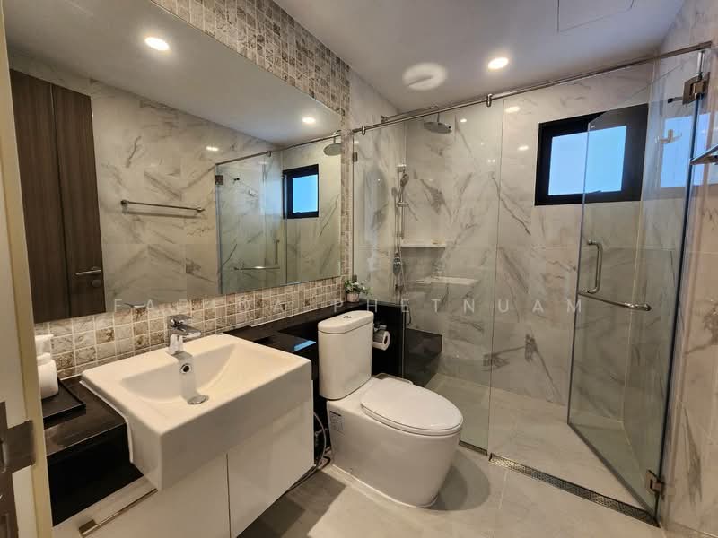 Supalai Premier Charoen Nakhon, Bangkok, Lat Ya Road, Khlong San, Khlong San, Bangkok, 2 Bedrooms, 86 sqm, Condo For Rent, by Farida Phetnuam, 500280585 - DDproperty.com