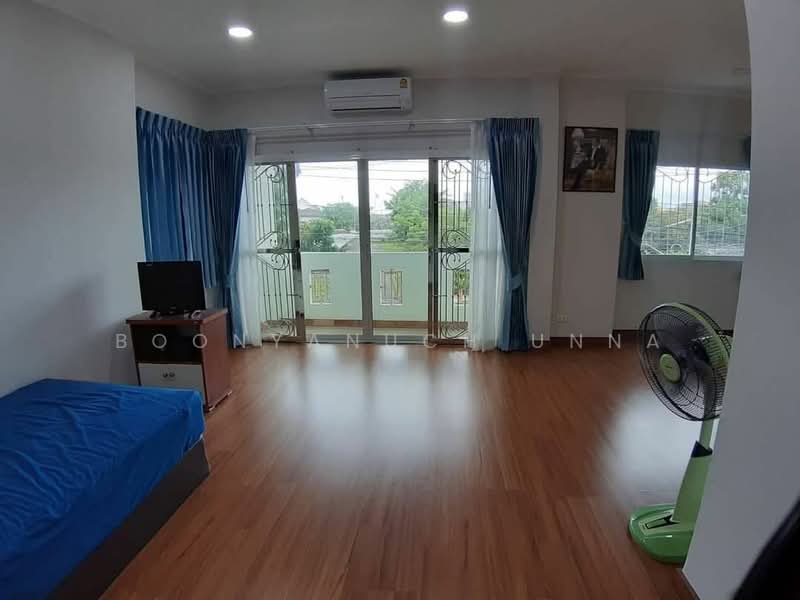 3-BR House, Chon Buri (Pattaya), Na Kloe, Bang Lamung (Pattaya), Chon Buri (Pattaya), 3 Bedrooms, 239 sqm, Single Detached House For Sale, by Boonyanuch Unna, 500280597 - DDproperty.com
