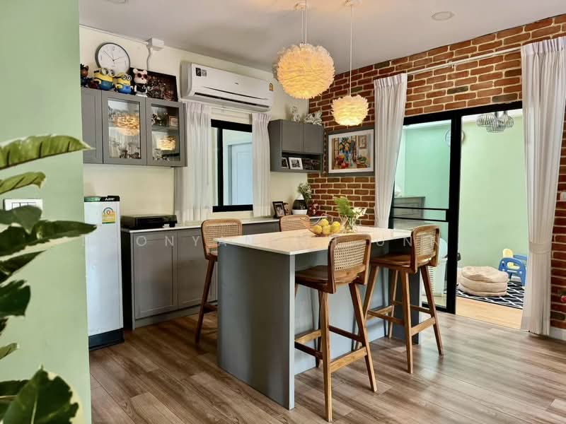 3-BR House, Chon Buri (Pattaya), Bang Phra, Si Racha, Chon Buri (Pattaya), 3 Bedrooms, 204 sqm, Single Detached House For Sale, by Boonyanuch Unna, 500280610 - DDproperty.com