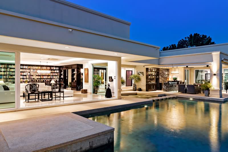 8-BR Villa, Chon Buri (Pattaya), Poong, Bang Lamung (Pattaya), Chon Buri (Pattaya), 8 Bedrooms, 732 sqm, Villa For Sale, by Boonyanuch Unna, 500280624 - DDproperty.com