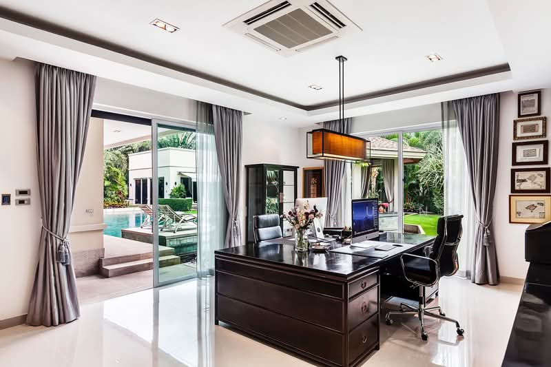 8-BR Villa, Chon Buri (Pattaya), Poong, Bang Lamung (Pattaya), Chon Buri (Pattaya), 8 Bedrooms, 732 sqm, Villa For Sale, by Boonyanuch Unna, 500280624 - DDproperty.com