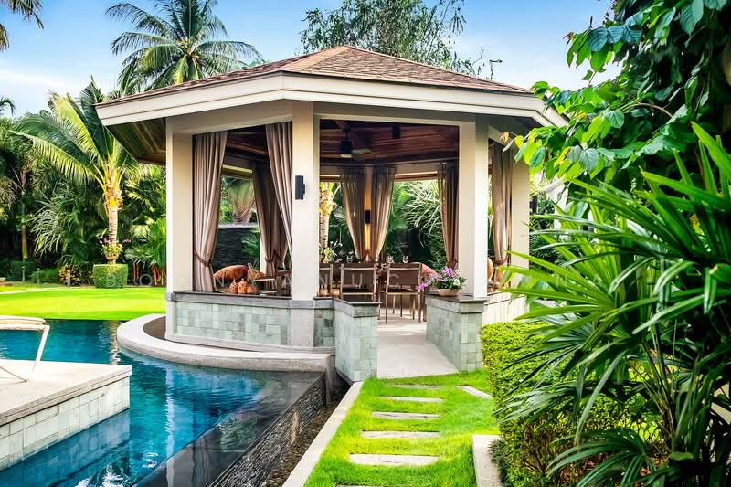 8-BR Villa, Chon Buri (Pattaya), Poong, Bang Lamung (Pattaya), Chon Buri (Pattaya), 8 Bedrooms, 732 sqm, Villa For Sale, by Boonyanuch Unna, 500280624 - DDproperty.com