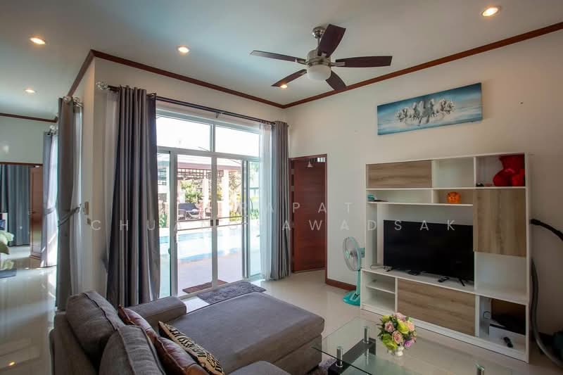 ให้เช่า - Beach 7 Condominium : บีช 7 คอนโดมิเนียม, ชลบุรี