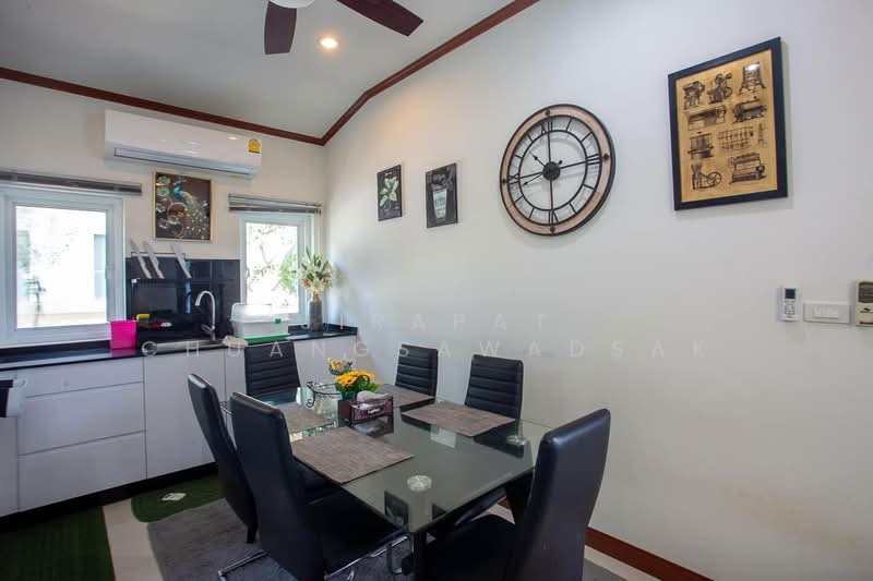 Beach 7 Condominium, Chon Buri (Pattaya), Nong Pru, Bang Lamung (Pattaya), Chon Buri (Pattaya), 3 Bedrooms, 150 sqm, Condo For Rent, by Jirapat Chuangsawadsak, 500280632 - DDproperty.com