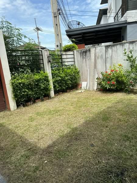 For Rent - 3-BR Townhouse, Chon Buri (Pattaya)