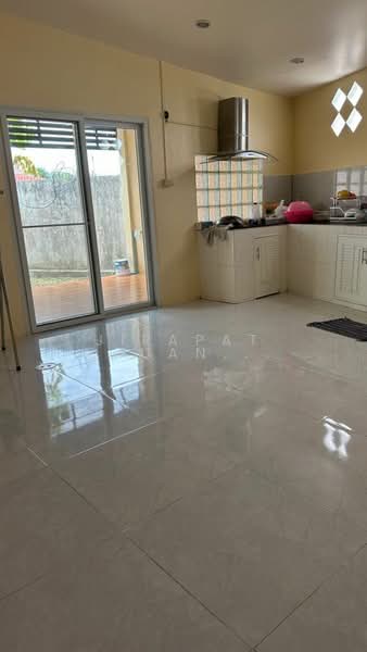 For Rent - 3-BR Townhouse, Chon Buri (Pattaya)