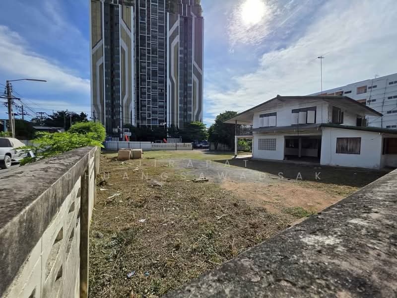 5-BR House, Chon Buri (Pattaya), Surasak, Si Racha, Chon Buri (Pattaya), 5 Bedrooms, 410 sqm, Single Detached House For Rent, by Jirapat Chuangsawadsak, 500280648 - DDproperty.com