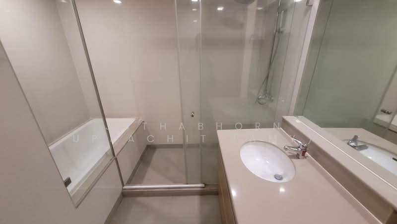 Mela Grande, Bangkok, Soi Sukhumvit 25, Khlongtoei Nua, Watthana, Bangkok, 2 Bedrooms, 150 sqm, Condo For Rent, by Juthabhorn Uppachit (Amy), 500280651 - DDproperty.com
