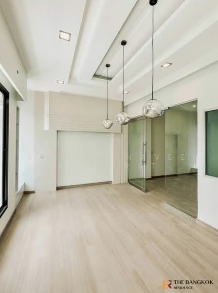 Baan Klang Muang Rama 9 - Ladprao, Bangkok, Soi Ladprao 88, Wang Thonglang, Wang Thonglang, Bangkok, 4 Bedrooms, 96 sqm, Townhouse For Sale, by Sirirut Havee Akehurst, 500280656 - DDproperty.com
