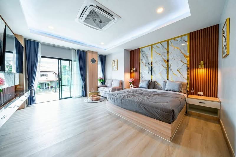 6-BR Villa, Chon Buri (Pattaya), Nong Pru, Bang Lamung (Pattaya), Chon Buri (Pattaya), 6 Bedrooms, 480 sqm, Villa For Sale, by Boonyanuch Unna, 500280674 - DDproperty.com