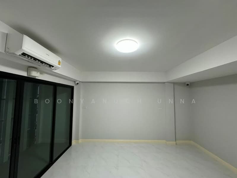 8-BR Townhouse, Chon Buri (Pattaya), Na Chom Thian, Sattahip, Chon Buri (Pattaya), 8 Bedrooms, 216 sqm, Townhouse For Sale, by Boonyanuch Unna, 500280682 - DDproperty.com