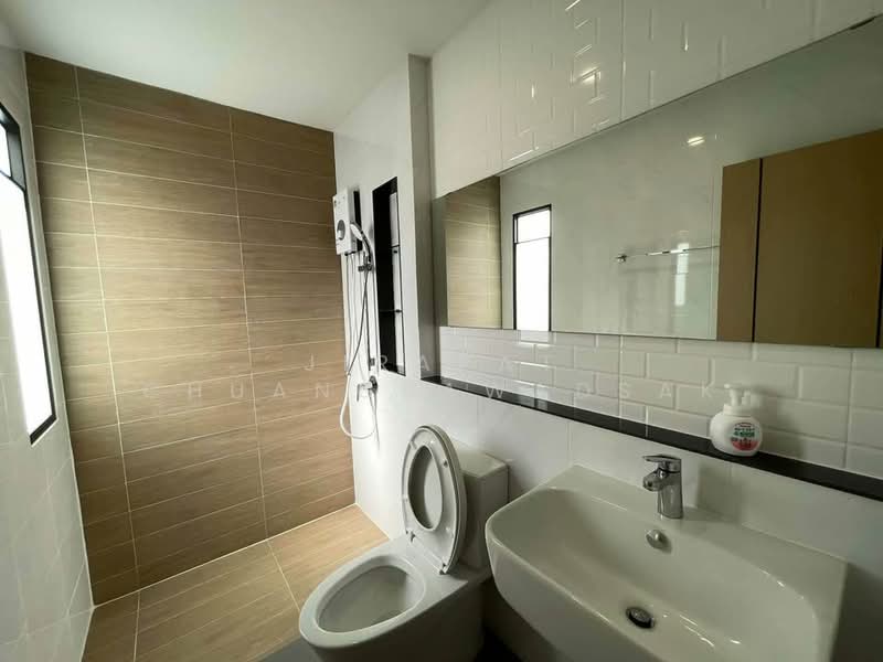 Engel Haus, Chon Buri (Pattaya), Rong Po-Motorway 7, Nong Pla Lai, Bang Lamung (Pattaya), Chon Buri (Pattaya), 3 Bedrooms, 204 sqm, Single Detached House For Rent, by Jirapat Chuangsawadsak, 500280692 - DDproperty.com