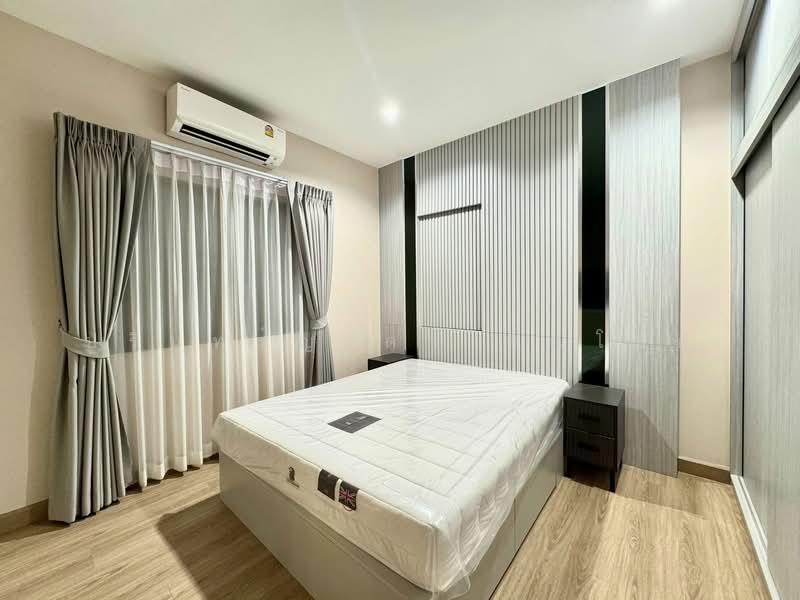 Nirati Donmueang, Bangkok, 333 Choet Wutthakat Rd, Si Khan, Don Mueang, Bangkok, 4 Bedrooms, 227 sqm, Single Detached House For Rent, by ปรินทร์ญาดา ชิณโชติ, 500280699 - DDproperty.com